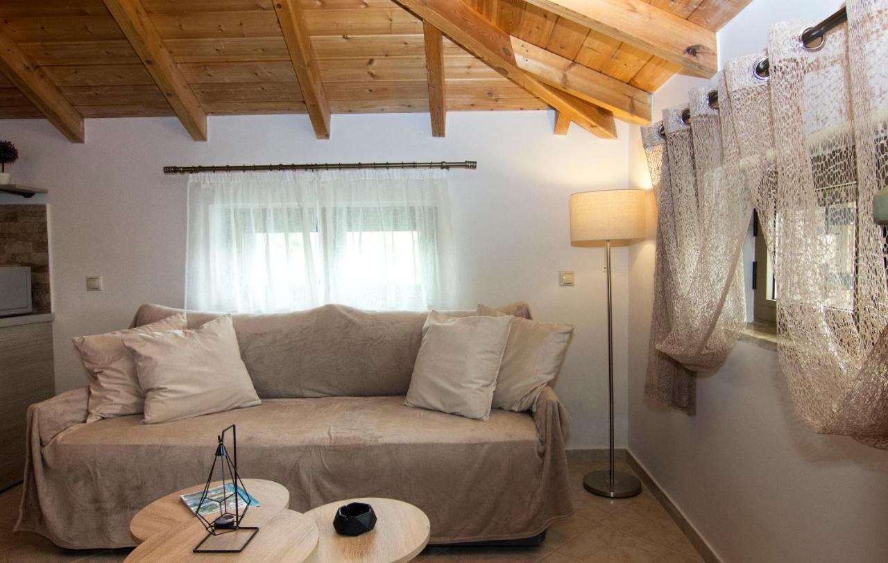 Selinitsa Stone Studio - Mani Seaview Retreat آغيوس نيكولاوس المظهر الخارجي الصورة